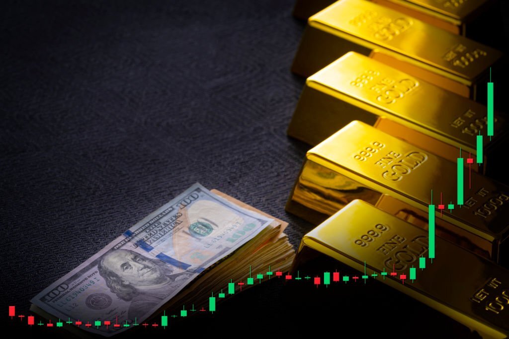 Giá vàng trong nước giữ giá, đồng USD tăng mạnh