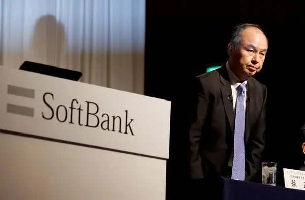 CEO SoftBank - ông Masayoshi Son báo cáo tình hình thua lỗ Quý II/2022