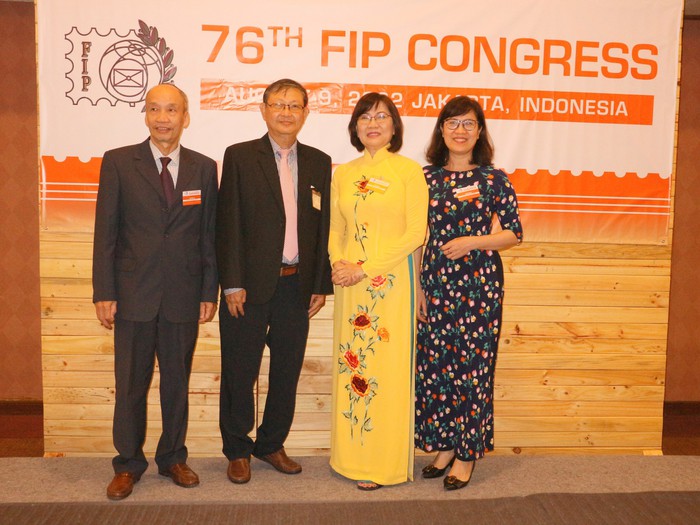 Đoàn đại biểu Hội Tem Việt Nam tham dự Đại hội Liên đoàn tem chơi thế giới lần thứ 76