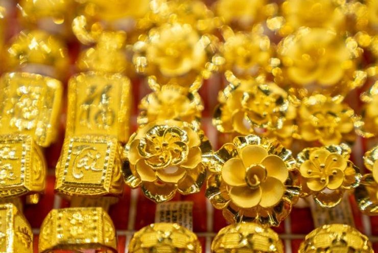 Vàng trong nước duy trì ngưỡng giá hơn 67 triệu đồng/ lượng bán ra